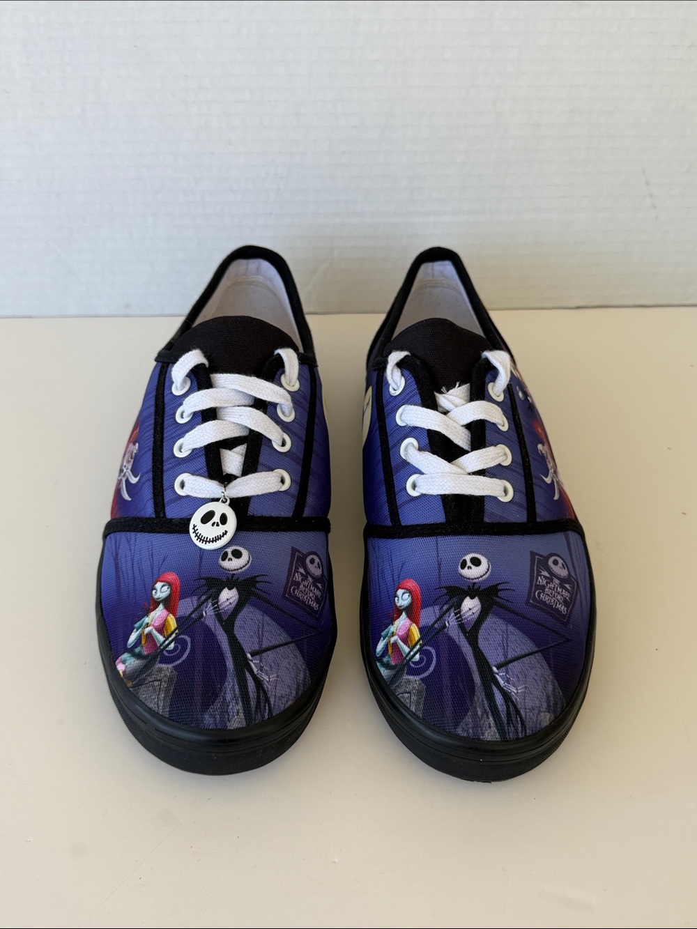 NWOT The Bradford Exchange Nightmare Before Christmas Sneakers Size 9 Jack Sally